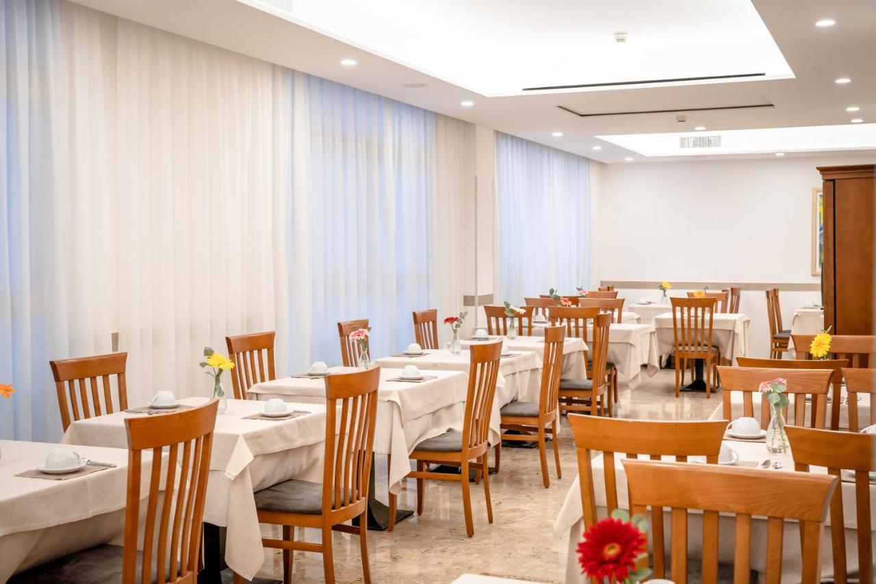 Hotel Etna Caorle Zewnętrze zdjęcie