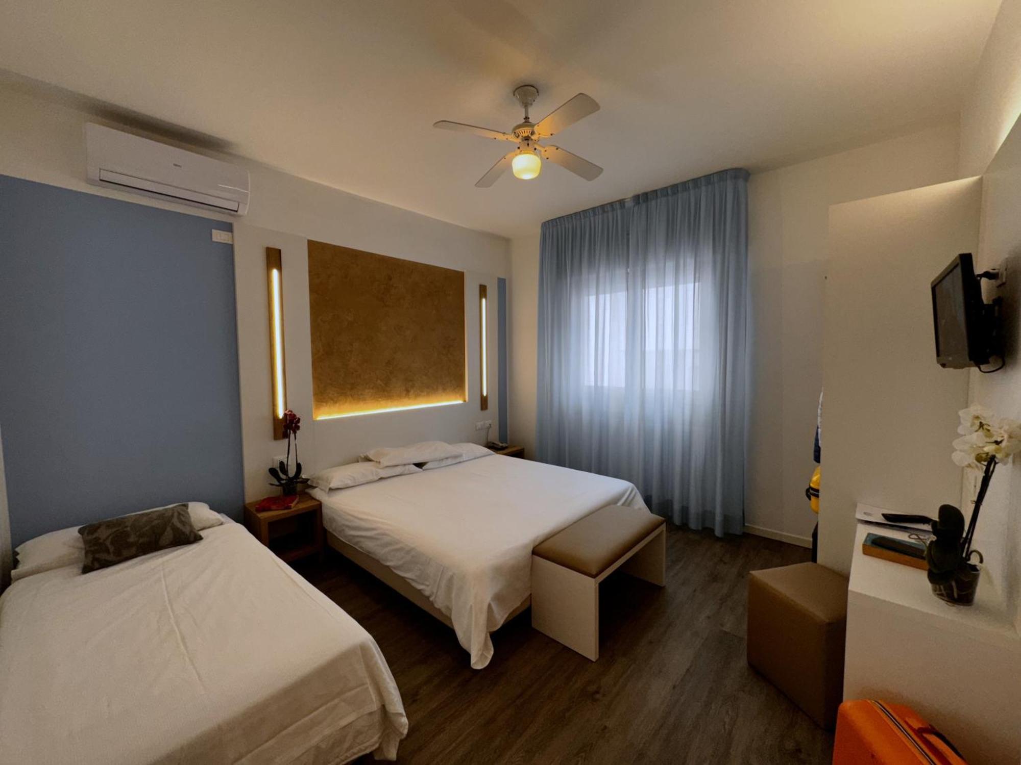 Hotel Etna Caorle Zewnętrze zdjęcie