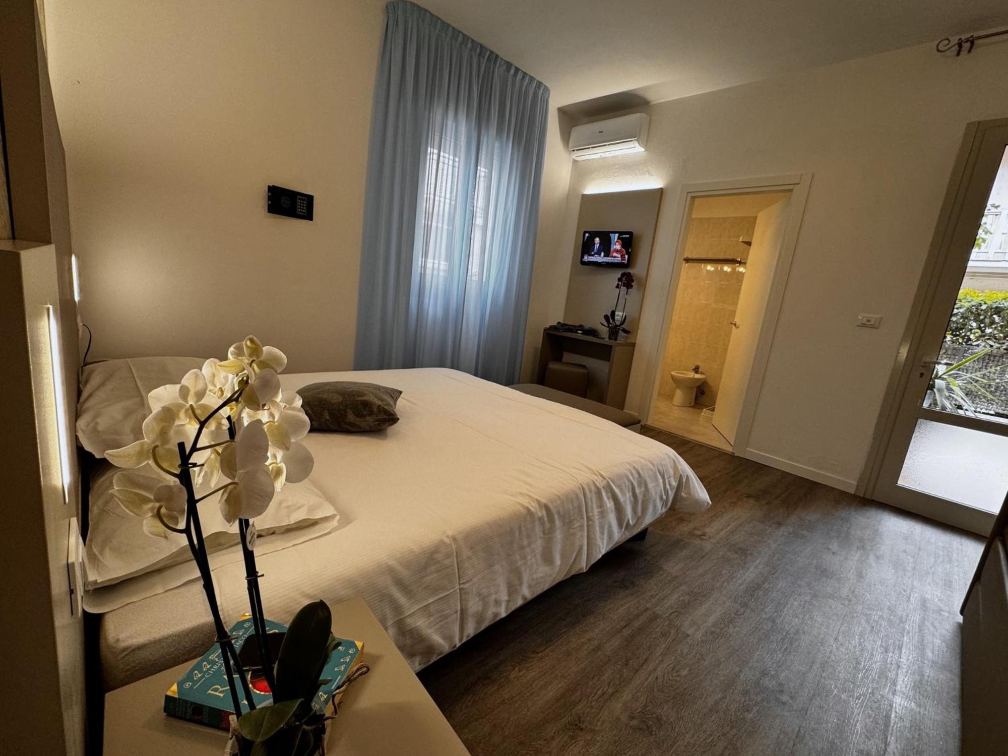 Hotel Etna Caorle Zewnętrze zdjęcie
