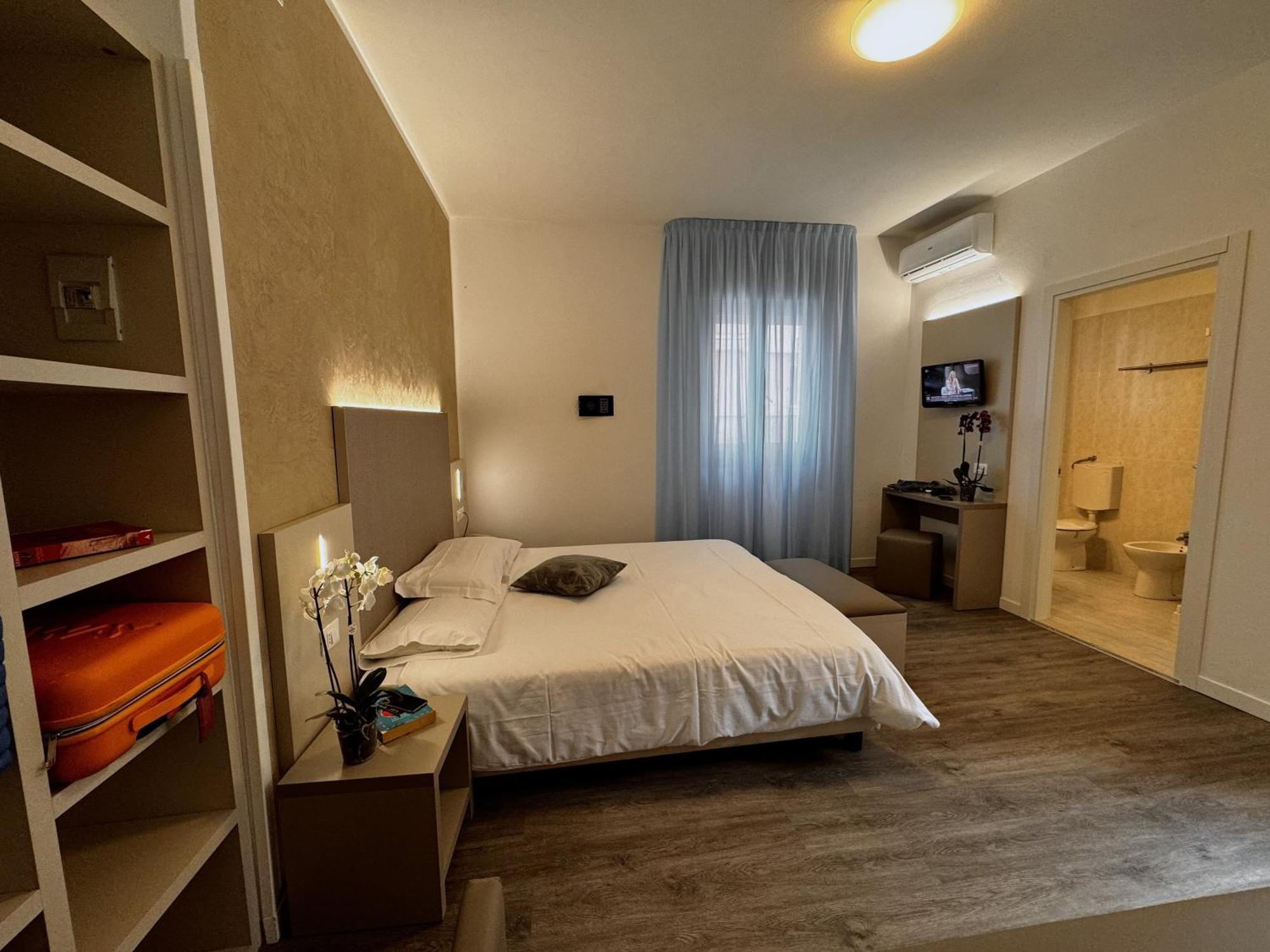 Hotel Etna Caorle Zewnętrze zdjęcie