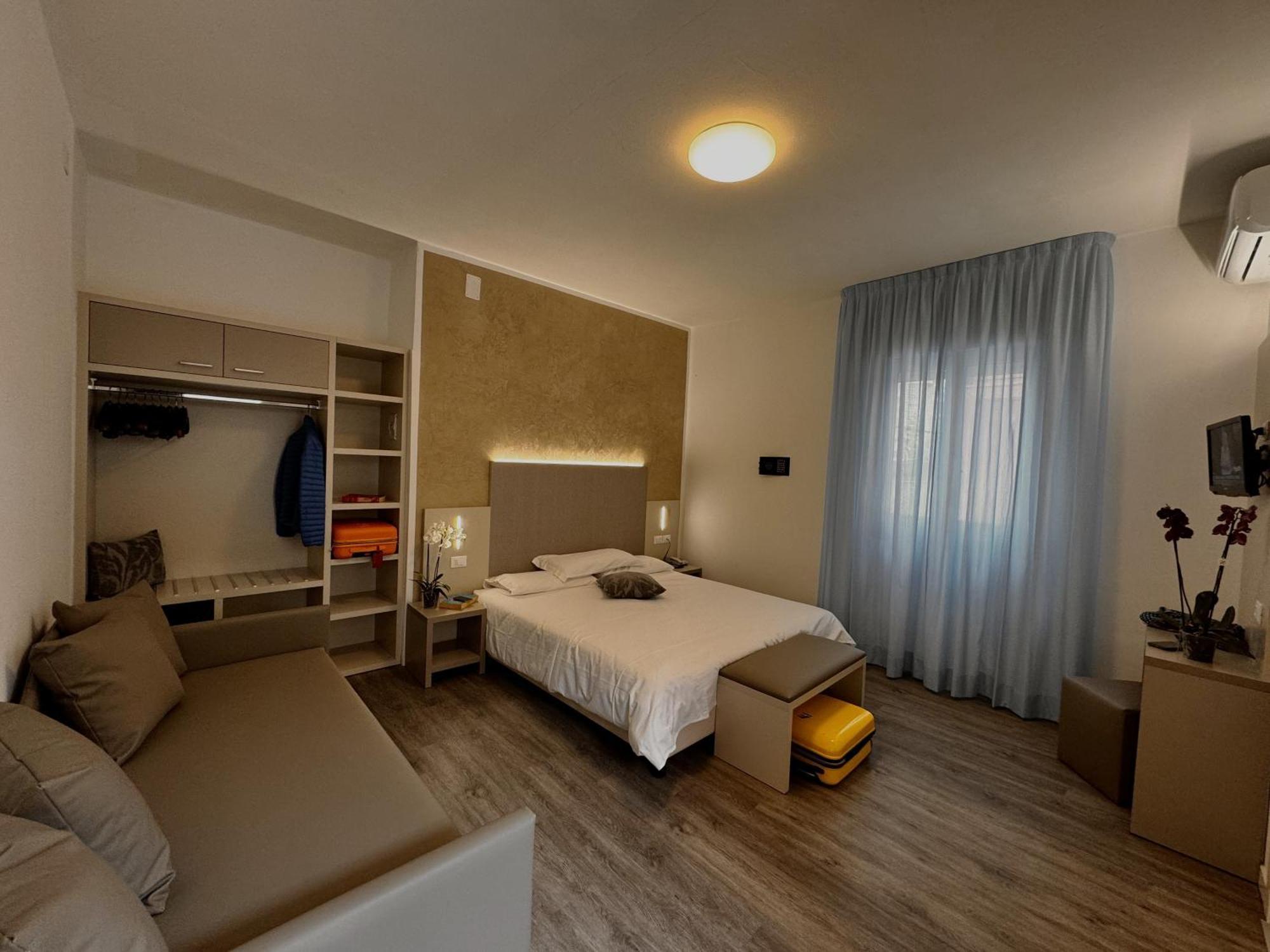 Hotel Etna Caorle Zewnętrze zdjęcie